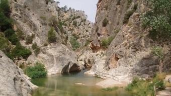 L'entorn de la Fontcalda té un gran valor geològic. Foto:EL PUNT AVUI