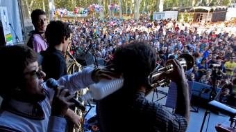 L'espai de la Copa per Fires de Girona ha batut tots els rècords amb més participació de dia i gentada de nit amb els concerts més esperats Foto:LLUÍS SERRAT