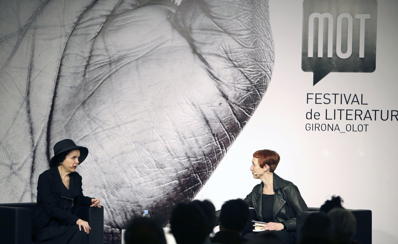 Amélie Nothomb, a la imatge en conversa amb Margarida Casacuberta, va ser el principal reclam del Mot 2016.