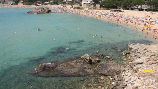 Vista general de la platja de la Fosca, a Palamós Foto:M. LL