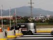La futura botiga d'Ikea es vol construir en aquests terrenys, entre la sortida de l'autopista a Salt i l'entorn comercial de l'Espai Gironès Foto:J. SABATER