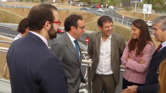El conseller Josep Rull en la visita que va fer divendres passat als nous accessos de la C-32 a Mataró Foto:LL..M