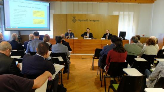 Presentació de les conclusions de l'enquesta de competitivitat comarcal encarregada per la Cepta, ahir Foto:EL PUNT AVUI